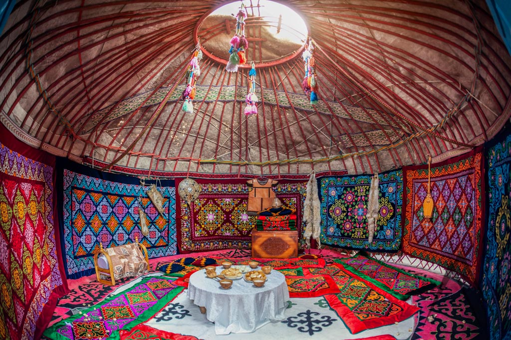 Kyrgyz Kazakh yurt inside